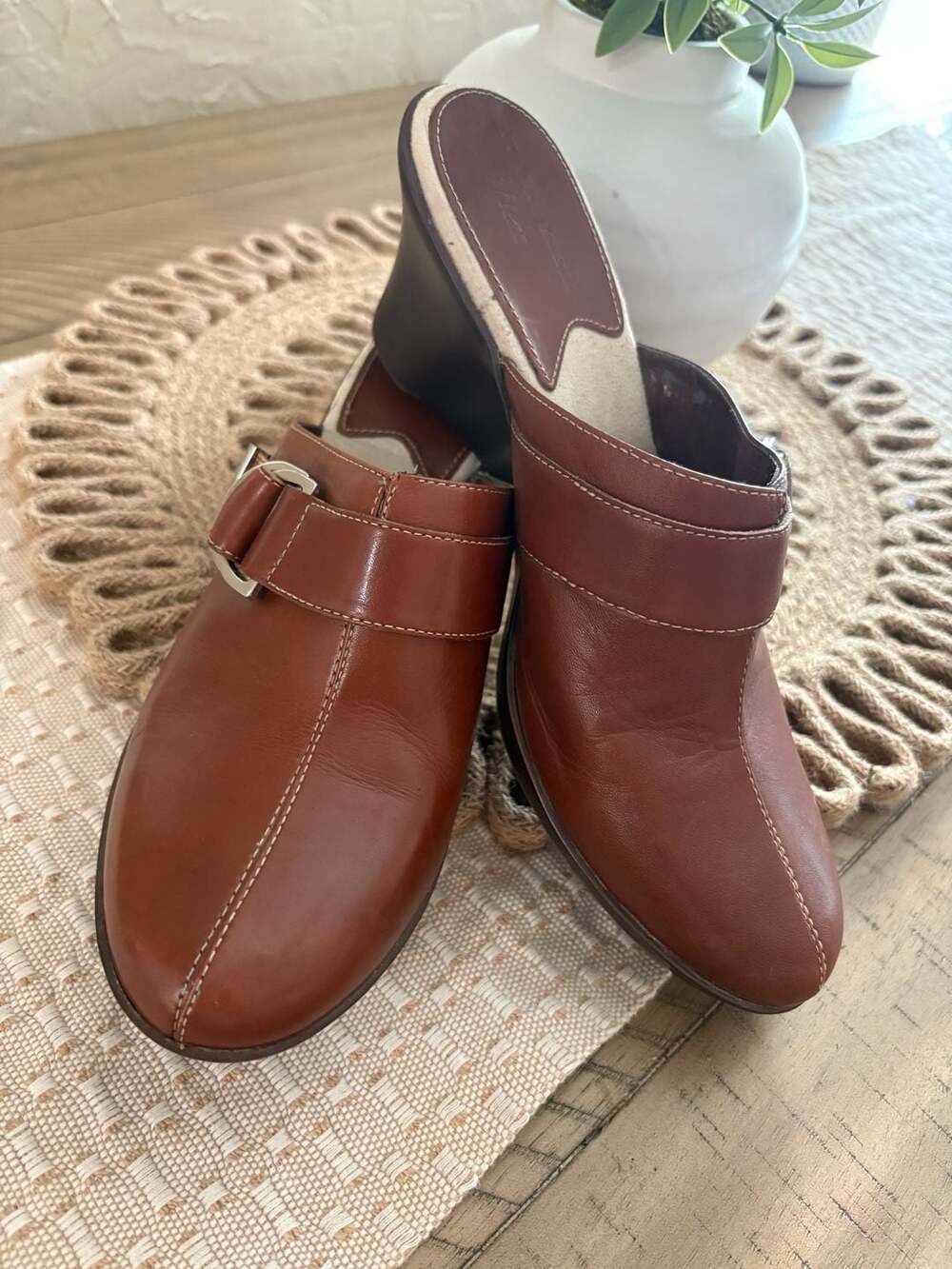 Anne Klein Brown Leather Buckle Wedge Mules Slides size 8